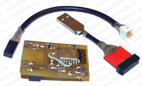 фото инструментов для перепрошивки контроллера ESP8266: плата с модулем на esp8266, кабель и USB-to-UART преобразователь